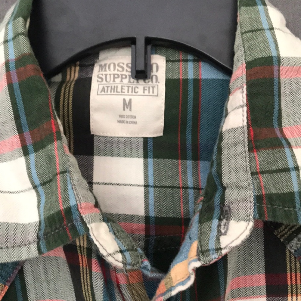 Mossimo casual button down - Picture 2 of 3